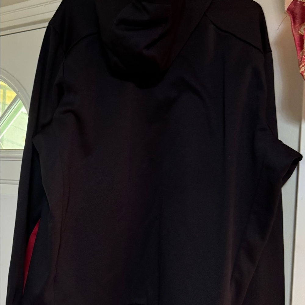 Nike Therma-Fit Black and Red Hoodie - Picture 3 of 4